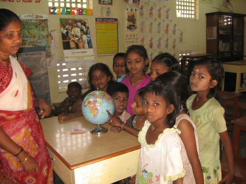 Kaliyampoondi school